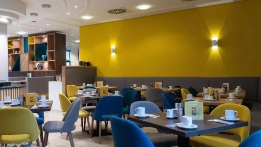 Holiday Inn Essen City Centre, An Ihg - 18