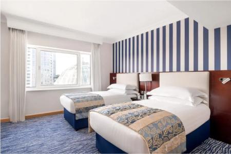The Chelsea Harbour and Spa - 47