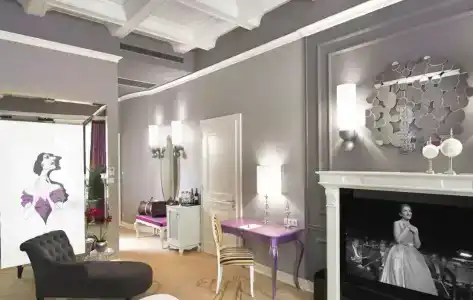 Aria Budapest by Library Collection - 75
