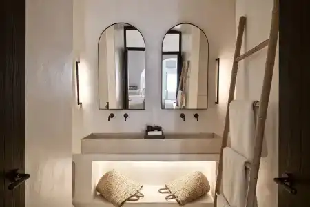 Charisma Suites - 54