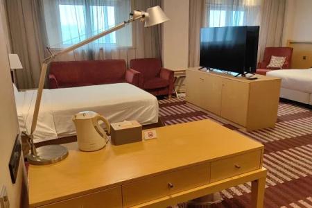 Park Inn by Radisson Shanghai Downtown - 44