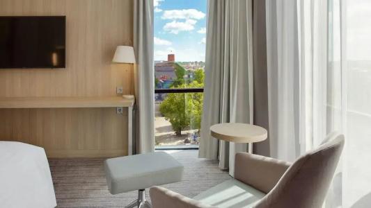Courtyard by Marriott Vilnius City Center - 43
