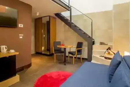 Best Western Plus Spring House - 62