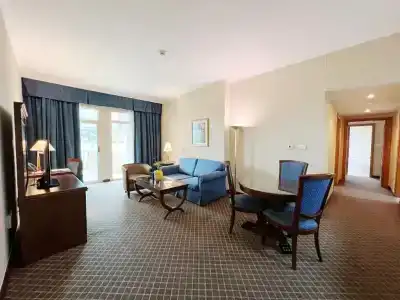 Swissôtel Al Murooj Dubai - 40