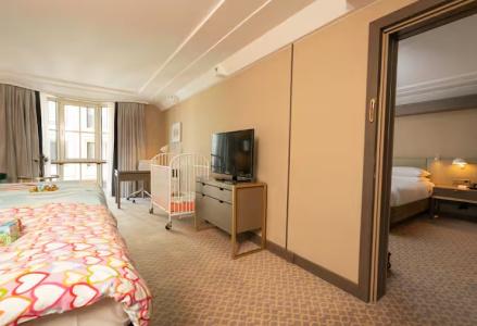 Hilton Vienna Plaza - 70