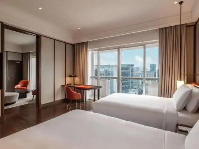 Fairmont Singapore (SG Clean) - 1