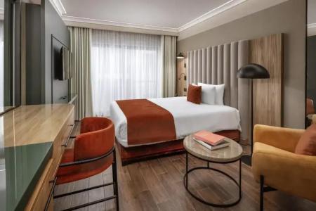 Golden Tulip Vivaldi - 51