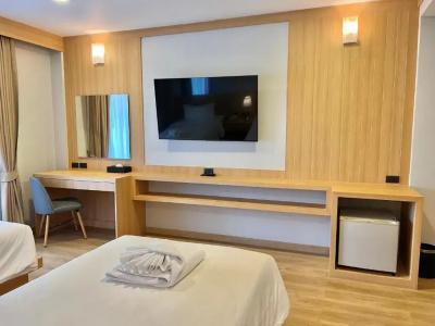 Amata Patong - 96