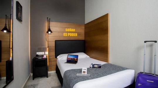 Casual de las Letras Sevilla - 41
