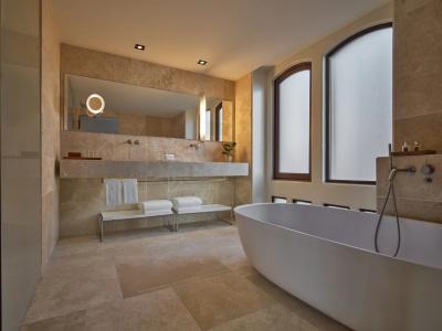 Conservatorium - 75