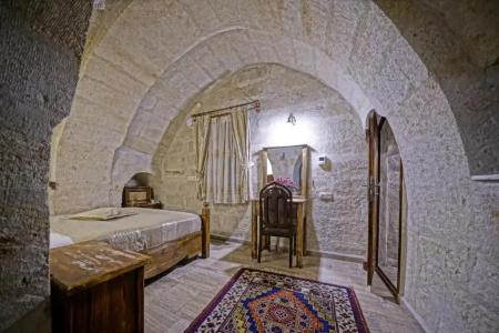 Maccan Cave - 106
