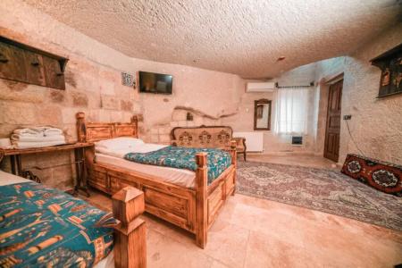 Zeus Cave Suites - 92