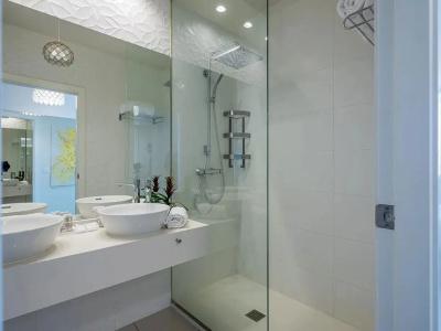 Ons Oceanfront - 124
