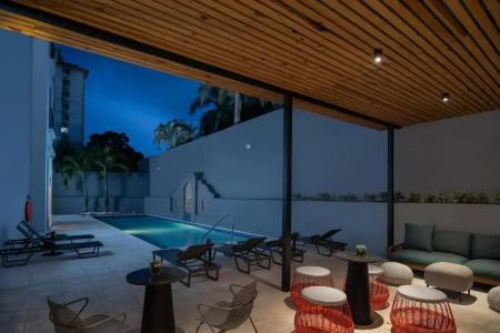 Courtyard by Marriott - 23