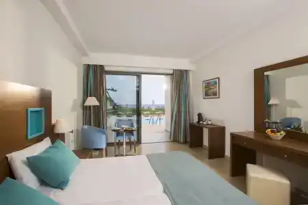 Sentido Asterias Beach Resort - 8
