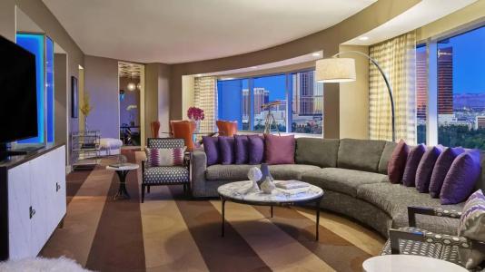 Renaissance Las Vegas - 50