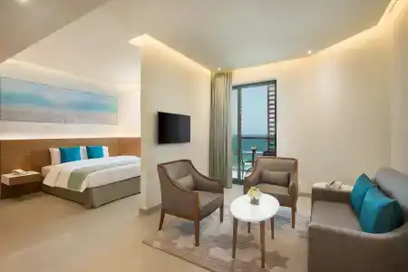 Wyndham Garden Ajman Corniche - 25