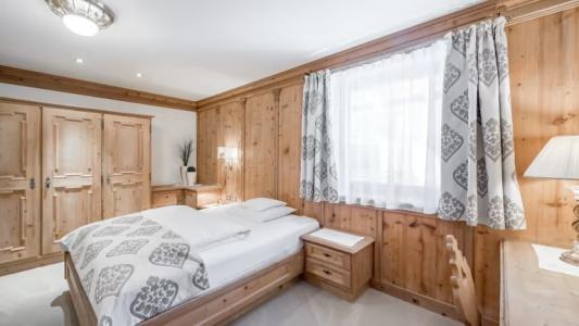Trofana Royal - 73