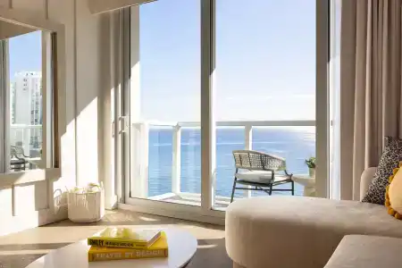 Newport Beachside & Resort - 9