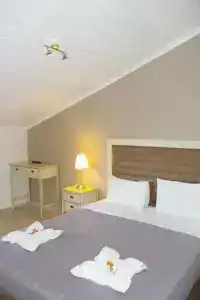 Rachoni Bay - 12