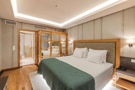 Pestana Carlton Madeira Ocean Resort - 79