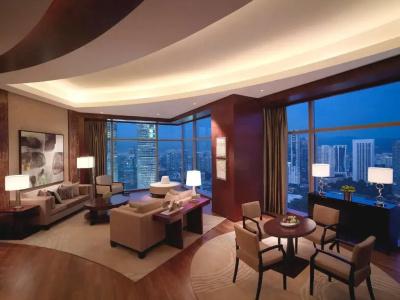 Grand Hyatt - 66
