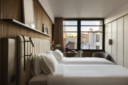 Holiday Inn Paris Notre Dame, An Ihg - 9