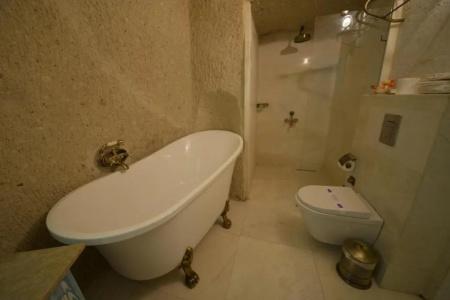 Caftan Cave Suites - 34