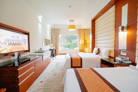 Royal Halong - 56