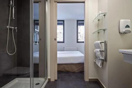 ApartBcn Montjuic - 11