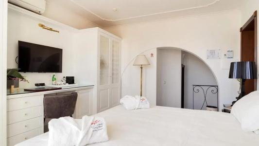 Palazzo del Corso – Boutique - 30