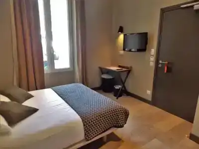 Excelsior Batignolles - 26