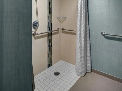 Hyatt Place Dallas Park Central - 36