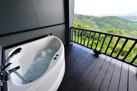 Phuket View Coffee and Resort - 43