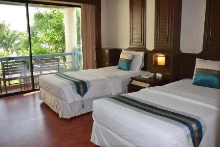 Phi Phi Island Cabana - 11