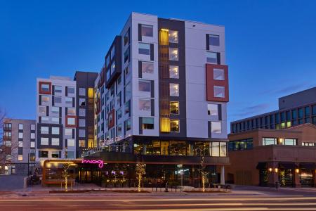 Moxy Denver Cherry Creek - 0