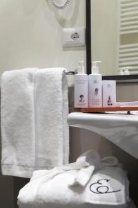 Elizabeth Lifestyle - 22