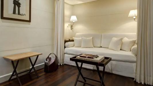 Gallery Art - Lungarno Collection - 57
