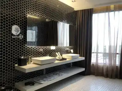 M Roof & Residences - 88