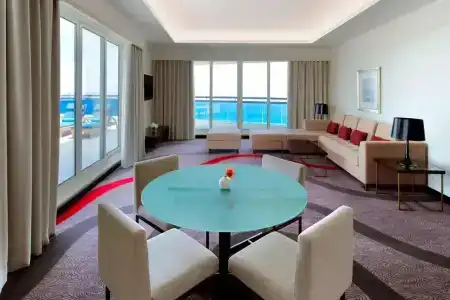 Le Meridien Al Aqah Beach Resort - 82