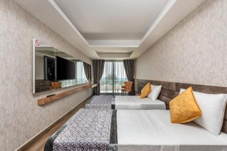 Elite Luxury Suite & Spa - 2