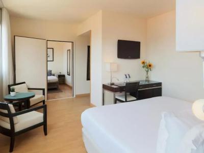 H10 Marina Barcelona - 6