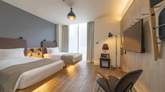 Moxy Osaka Honmachi By Marriott - 36