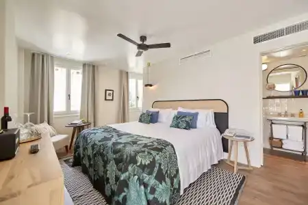 m House - 4