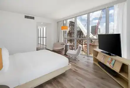 The Gabriel Miami Downtown, Curio Collection by Hilton - 100