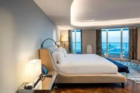 Radisson Blu Istanbul Ottomare - 173