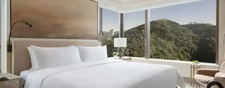 Island Shangri-La - 53