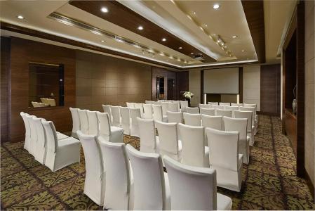 Hilton Shanghai Hongqiao - 20