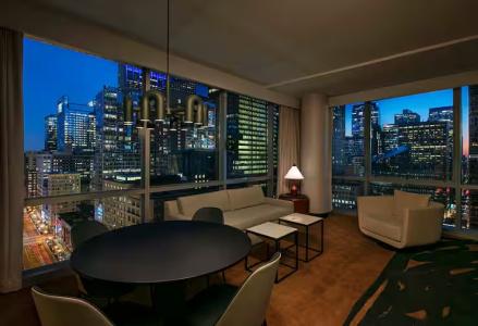 theWit Chicago, A DoubleTree by Hilton - 57
