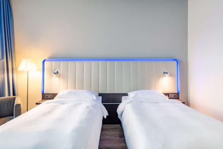 Park Inn by Radisson Stuttgart - 54